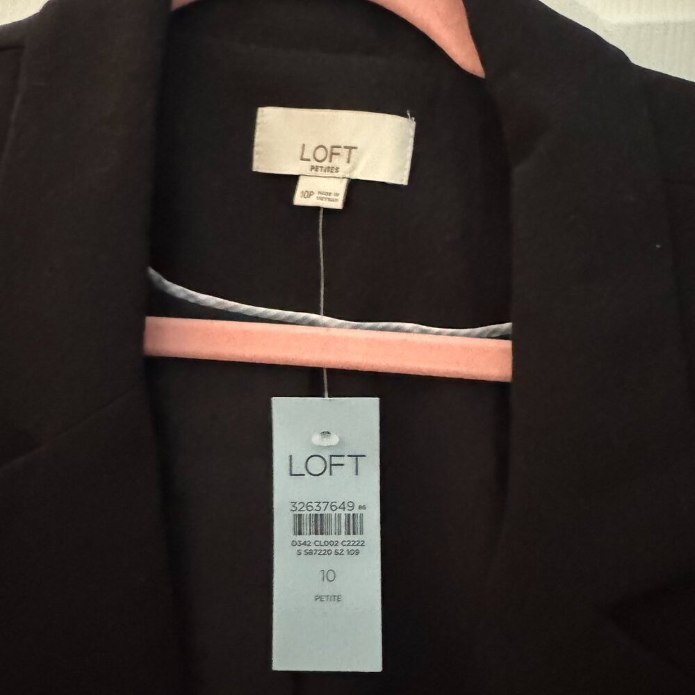 LOFT Elegant Black Blazer - Picture 5 of 6